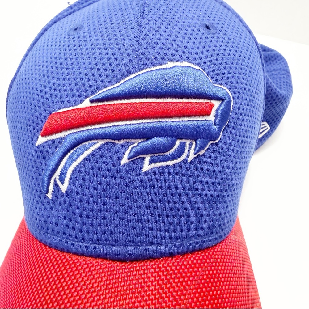 NFL New Era 39THIRTY Cap Royal Blue and Gray Bills Hat with Pre-Shaped Bill